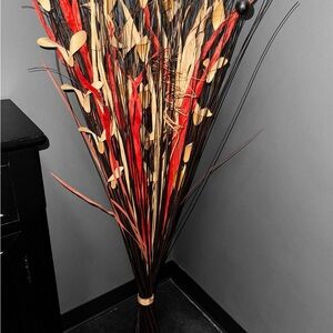 Elegant Red and Tan Dried Floral Arrangement